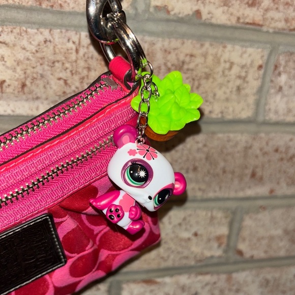Repurposed LPS Pink Panda Keychain – With Leafy Friend Charm - Picture 2 of 5
